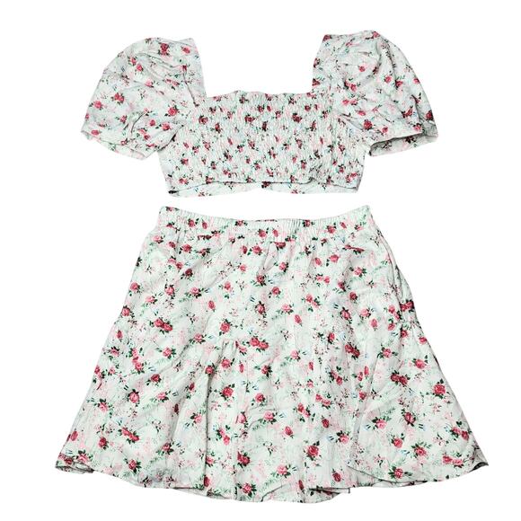 Lulus Cute Factor White Floral Puff Sleeve Crop Top Tiered Mini Skirt Set Large - Picture 4 of 13